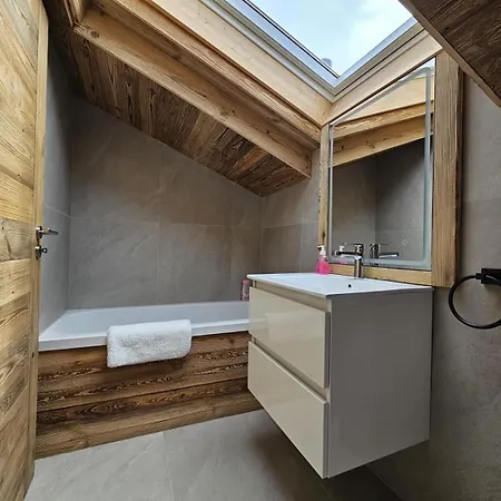 Attique De La Moubra 4 * Crans-Montana