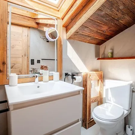 Appartement Attique De La Moubra 4 *